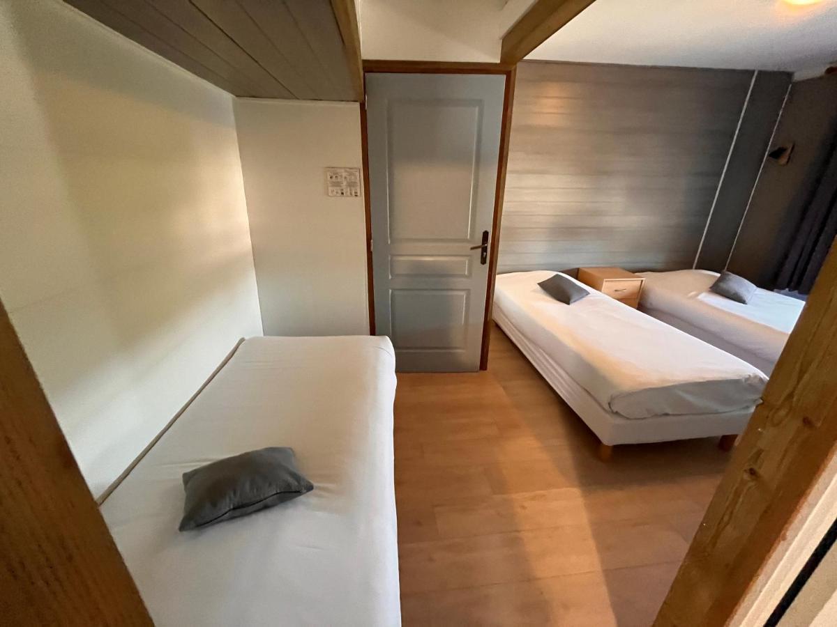 Theix Hotel Des Iles מראה חיצוני תמונה