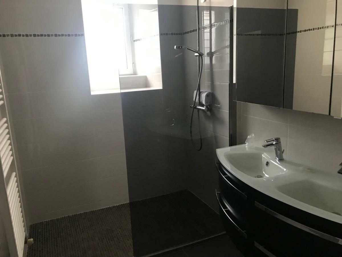 Theix Hotel Des Iles מראה חיצוני תמונה